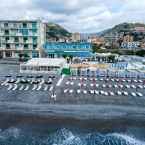 Piccolo Paradiso 3* Bordighera