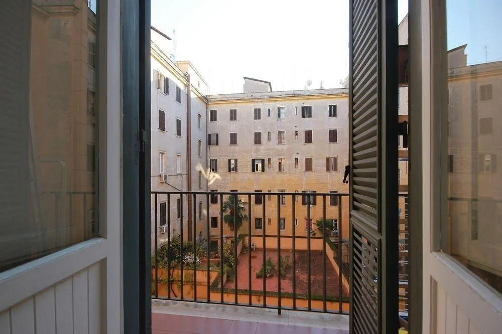 Acb Vaticano Suites Rom 2*,  Italien